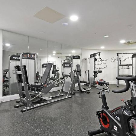 Modern, City Centre, Studio Apartment With Free Wifi, Gym Access, Netflix - West One Sheffield Luaran gambar