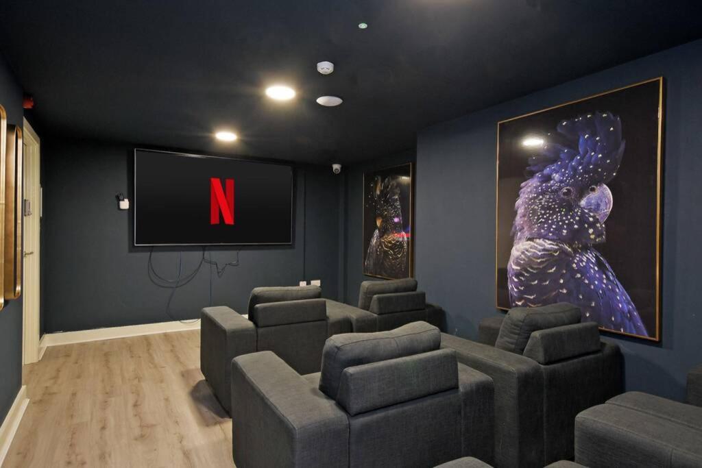 Modern, City Centre, Studio Apartment With Free Wifi, Gym Access, Netflix - West One Sheffield Luaran gambar